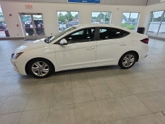 Used 2019  Hyundai Elantra SEL Auto at Maxx Loans near St&period; Adrian&comma; MI
