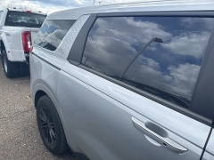 Used 2022  Kia Carnival LX Seat Package FWD at Maxx Loans near St&period; Adrian&comma; MI