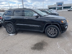 Used 2021  Jeep Grand Cherokee Limited 4x4 at Maxx Loans near St&period; Adrian&comma; MI