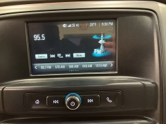 Used 2018  Chevrolet Silverado 1500 4WD Crew Cab at Maxx Loans near St&period; Adrian&comma; MI