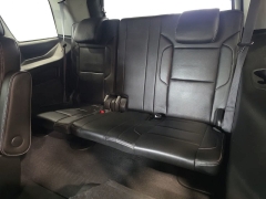 Used 2020  GMC Yukon 4d SUV 4WD Denali at Maxx Loans near St&period; Adrian&comma; MI