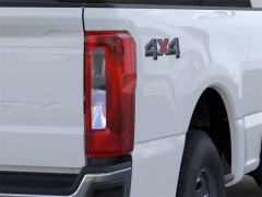 New 2024 Ford Super Duty F-250 SRW 4WD SuperCab Box at Suburban Ford of Sterling Heights near Sterling Heights, MI