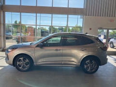 Used 2023 Ford Escape Hybrid ST-Line FWD at Maxx Loans near ,