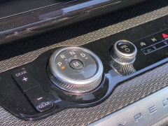 New 2025 Ford Expedition Platinum 4x4 at Suburban Ford of Sterling Heights near Sterling Heights, MI