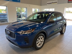 2023 Ford Escape Active AWD at Maxx Loans near St. Adrian, MI
