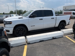 Used 2025 Ram 1500 Big Horn 4x4 Crew Cab 5'7" Box at Maxx Loans near ,