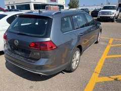 Used 2017 Volkswagen Golf Alltrack 1.8T DSG at Maxx Loans near St. Adrian, MI