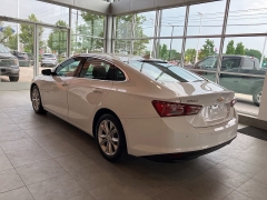 Used 2019 Chevrolet Malibu Hybrid 4d Sedan at Maxx Loans near ,