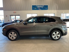 Used 2019  Porsche Cayenne 4d SUV AWD at Maxx Loans near St&period; Adrian&comma; MI