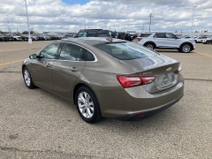 Used 2020 Chevrolet Malibu 4d Sedan LT at Maxx Loans near ,
