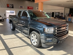 Used 2017 GMC Sierra 1500 4WD Double Cab 143.5" at Suburban Ford of Sterling Heights near Sterling Heights, MI