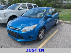Used 2014 Ford Focus 4d Sedan SE at Suburban Ford of Sterling Heights near Sterling Heights, MI