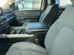 Used 2019  Ram 1500 Big Horn&sol;Lone Star 4x4 Crew Cab 5'7" Box at Maxx Loans near St&period; Adrian&comma; MI