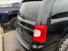 Used 2013  Chrysler Town & Country 4d Wagon Touring at Maxx Loans near St&period; Adrian&comma; MI