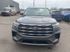 Used 2025  Ford Explorer Active 4WD at Maxx Loans near St&period; Adrian&comma; MI