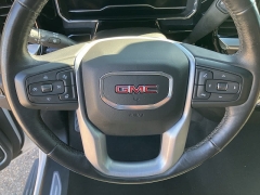 Used 2022 GMC Sierra 1500 4WD Crew Cab Elevation at Maxx Loans near ,