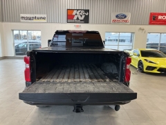 Used 2020  Chevrolet Silverado 2500HD 4WD Crew Cab High Country at Maxx Loans near St&period; Adrian&comma; MI