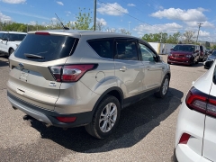 Used 2017 Ford Escape 4d SUV 4WD SE at Suburban Ford of Sterling Heights near Sterling Heights, MI