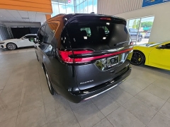Used 2023  Chrysler Pacifica Limited FWD at Maxx Loans near St&period; Adrian&comma; MI