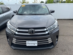Used 2018 Toyota Highlander Limited V6 AWD (Natl) at Maxx Loans near St. Adrian, MI