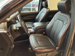 Used 2020 Ford Expedition 4d SUV 4WD Limited at Maxx Loans near ,