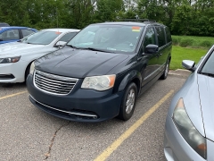 Used 2012 Chrysler Town & Country 4d Wagon Touring at Suburban Ford of Sterling Heights near Sterling Heights, MI