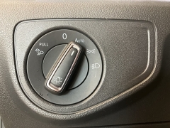 Used 2022  Volkswagen Atlas Cross Sport 2&period;0T SEL 4MOTION at Maxx Loans near St&period; Adrian&comma; MI