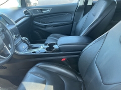 Used 2018 Ford Edge 4d SUV AWD Titanium V6 at Suburban Ford of Sterling Heights near Sterling Heights, MI
