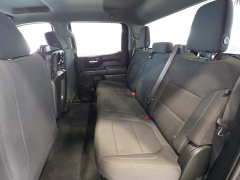 Used 2020  Chevrolet Silverado 1500 4WD Crew Cab 147" Custom Trail Boss at Maxx Loans near St&period; Adrian&comma; MI