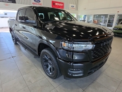Used 2025  Ram 1500 Big Horn 4x4 Crew Cab 5'7" Box at Maxx Loans near St&period; Adrian&comma; MI