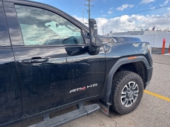 Used 2021  GMC Sierra 2500HD 4WD Crew Cab 172" AT4 at Maxx Loans near St&period; Adrian&comma; MI