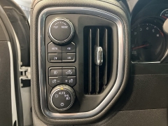 Used 2021  Chevrolet Silverado 1500 4WD Crew Cab 147" LT Trail Boss at Maxx Loans near St&period; Adrian&comma; MI