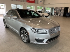 Used 2020 Lincoln MKZ Hybrid 4d Sedan FWD Reserve at Maxx Loans near ,