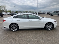 Used 2017 Chevrolet Malibu 4d Sedan Premier at Suburban Ford of Sterling Heights near Sterling Heights, MI