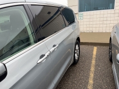 Used 2023  Chrysler Pacifica Touring L FWD at Maxx Loans near St&period; Adrian&comma; MI