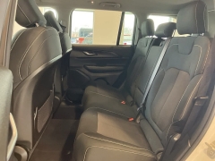 Used 2023  Jeep Grand Cherokee Laredo 4x4 at Maxx Loans near St&period; Adrian&comma; MI