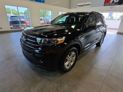 Used 2023  Ford Explorer XLT 4WD at Maxx Loans near St&period; Adrian&comma; MI