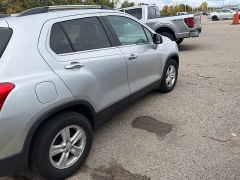 Used 2017 Chevrolet Trax 4d SUV FWD LT at Maxx Loans near St. Adrian, MI