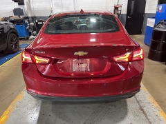 Used 2019 Chevrolet Malibu 4d Sedan LT at Suburban Ford of Sterling Heights near Sterling Heights, MI