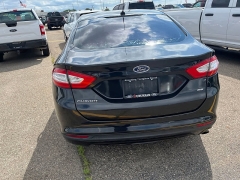 Used 2015  Ford Fusion 4d Sedan SE 2&period;5L at Maxx Loans near St&period; Adrian&comma; MI