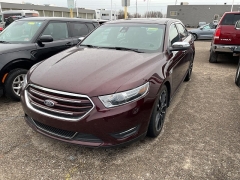 Used 2019  Ford Taurus 4d Sedan AWD Limited at Maxx Loans near St&period; Adrian&comma; MI