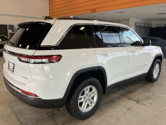 Used 2023  Jeep Grand Cherokee Laredo 4x4 at Maxx Loans near St&period; Adrian&comma; MI