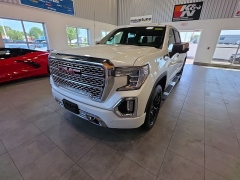 Used 2021  GMC Sierra 1500 4WD Crew Cab 147" Denali at Maxx Loans near St&period; Adrian&comma; MI