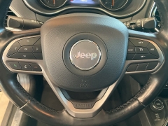 Used 2020  Jeep Cherokee Limited 4x4 at Maxx Loans near St. Adrian, MI