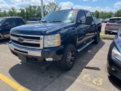 Used 2007  Chevrolet Silverado 1500 4WD Crew Cab LTZ at Maxx Loans near St&period; Adrian&comma; MI
