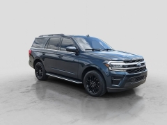 Used 2022  Ford Expedition XLT 4x2 at Maxx Loans near St&period; Adrian&comma; MI