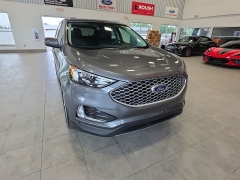 Used 2024  Ford Edge AWD at Maxx Loans near St&period; Adrian&comma; MI