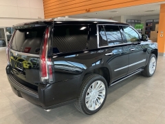 Used 2019  Cadillac Escalade 4d SUV 4WD Platinum at Maxx Loans near St. Adrian, MI