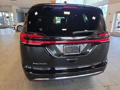 Used 2026  Chrysler Pacifica Select FWD at Maxx Loans near St&period; Adrian&comma; MI