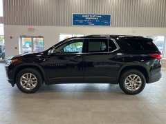 Used 2021  Chevrolet Traverse FWD 4dr LT Cloth w/1LT at Maxx Loans near St. Adrian, MI